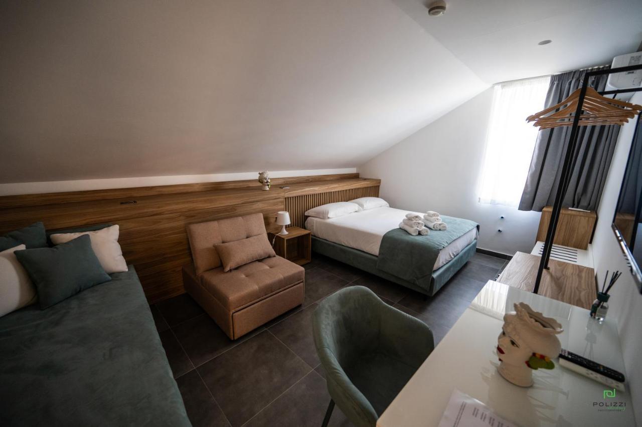 New River Hotel Борджетто Экстерьер фото