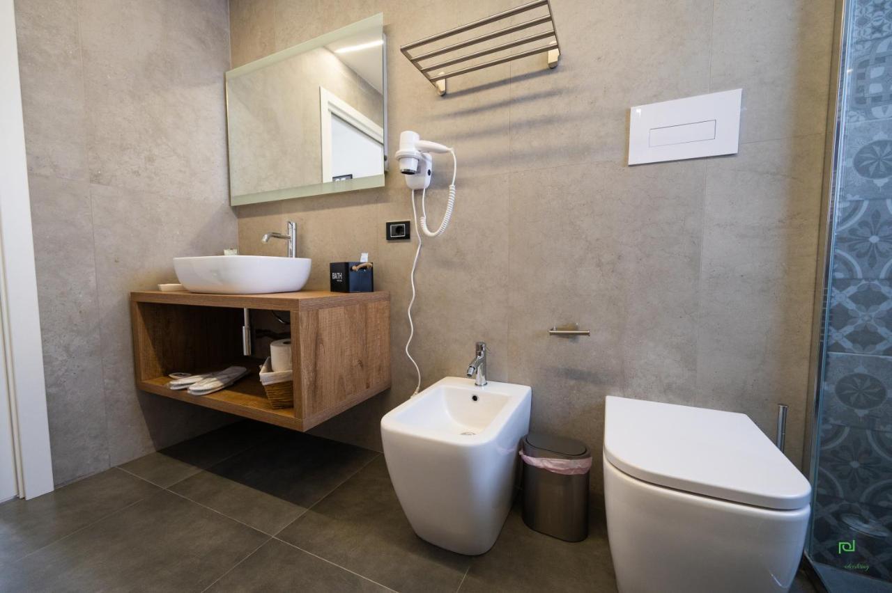 New River Hotel Борджетто Экстерьер фото