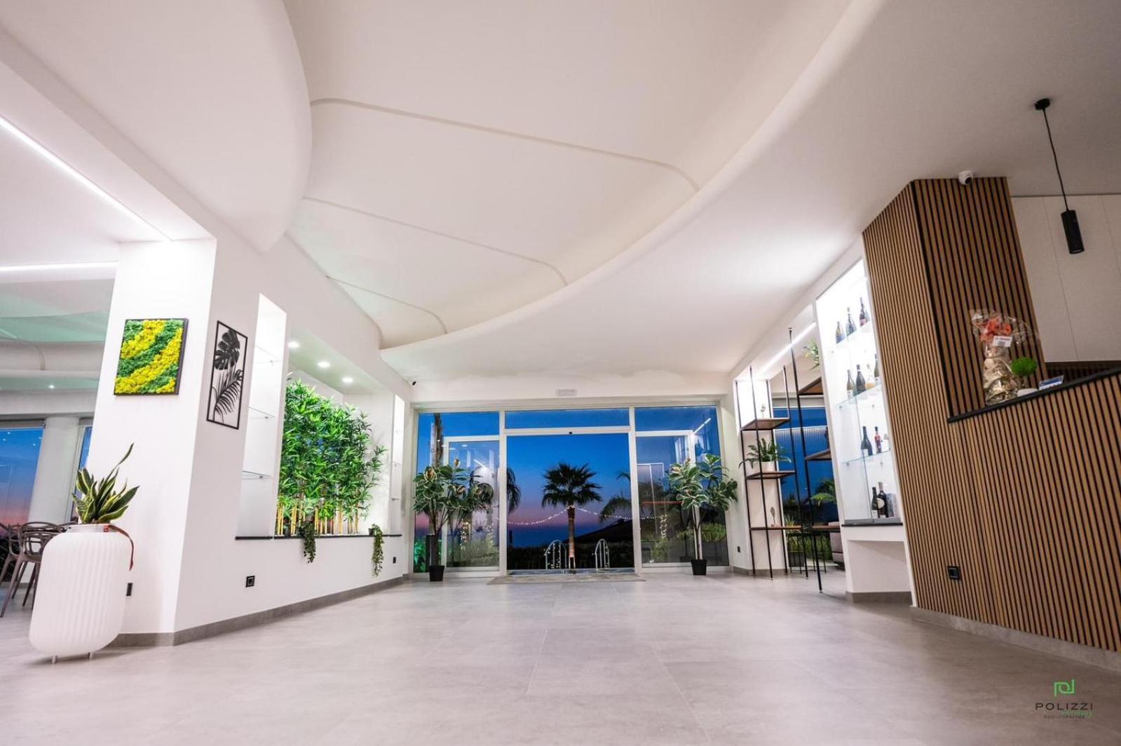 New River Hotel Борджетто Экстерьер фото